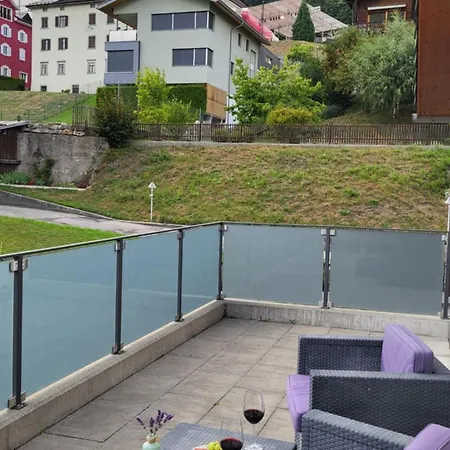 Stylish, Modern Alpine In Apartamento